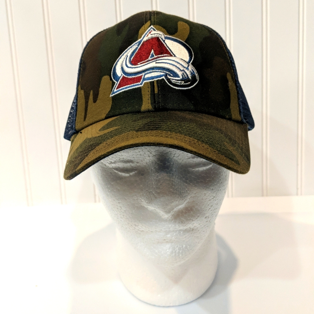 MENS NHL COLORADO AVALANCHE REEBOK CAMO HAT (STANLEY CUP)